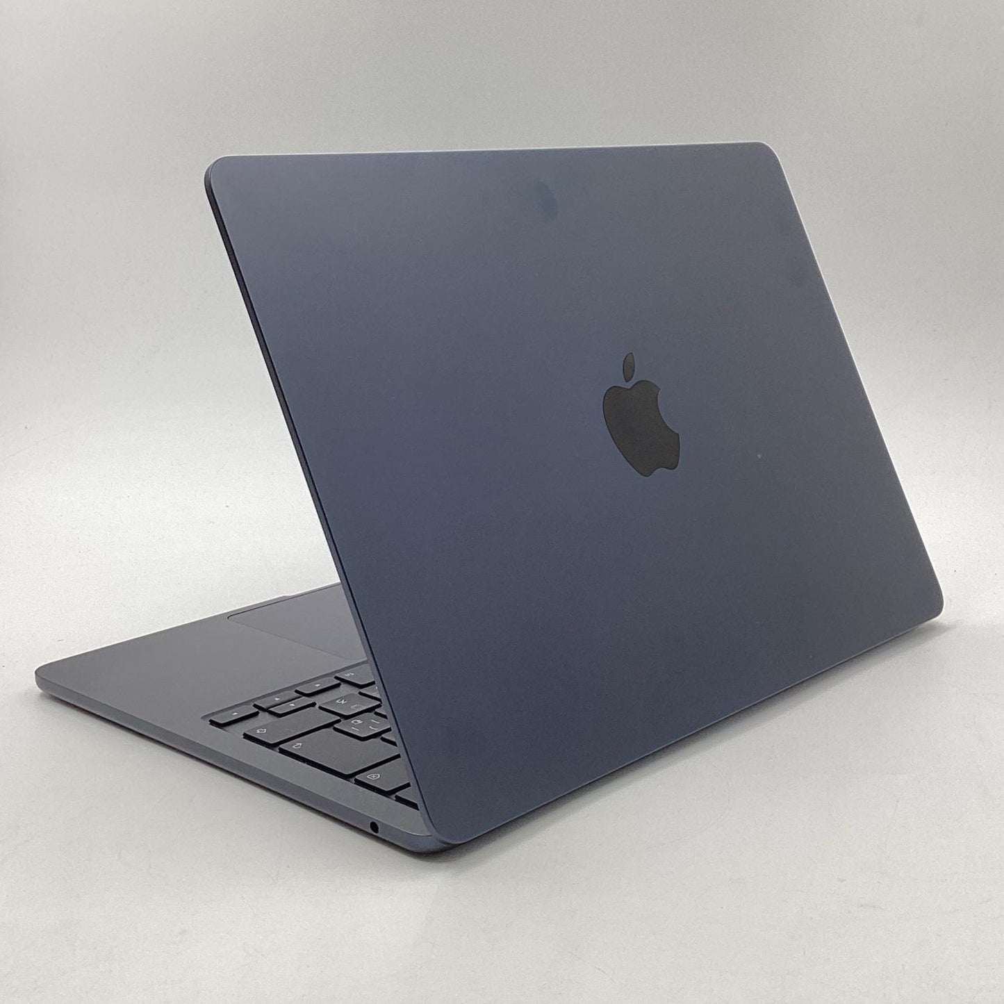 【全額返金保証】【最速発送】Apple MacBook Air 13インチ 2024 Apple M3 8GB SSD 512GB ミッドナイト 100% 美品 動作確認済