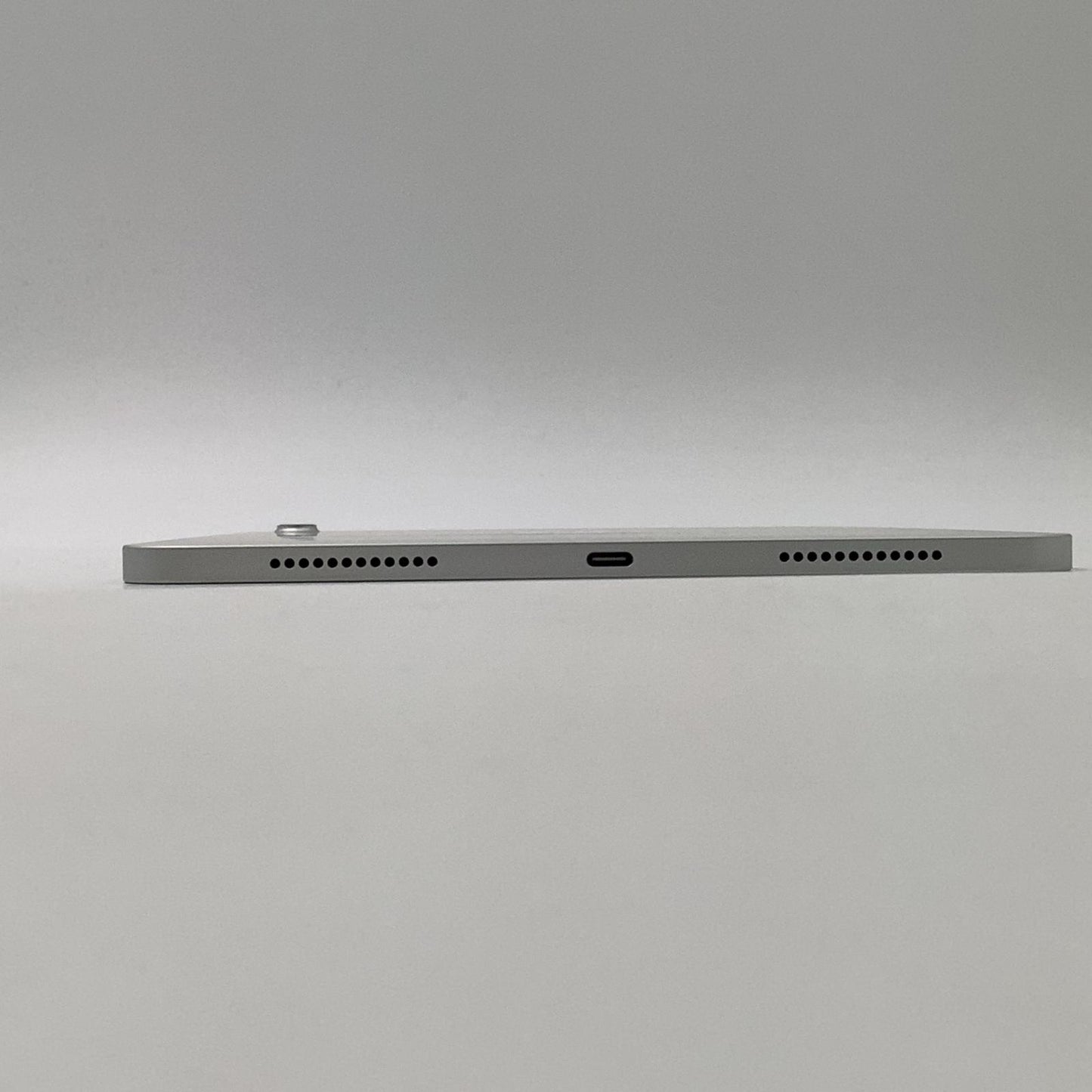 【全額返金保証】【最速発送】Apple iPad iPad 10.9インチ 第10世代 64GB シルバー Wi-Fi 超美品 動作確認済