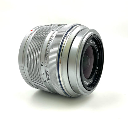 【最速発送】OLYMPUS M.ZUIKO DIGITAL 14-42mm F3.5-5.6 II R　シルバー【難有】