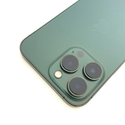 【全額返金保証】【最速発送】Apple iPhone iPhone 13 Pro 128GB アルパイングリーン au 美品 動作確認済 84%
