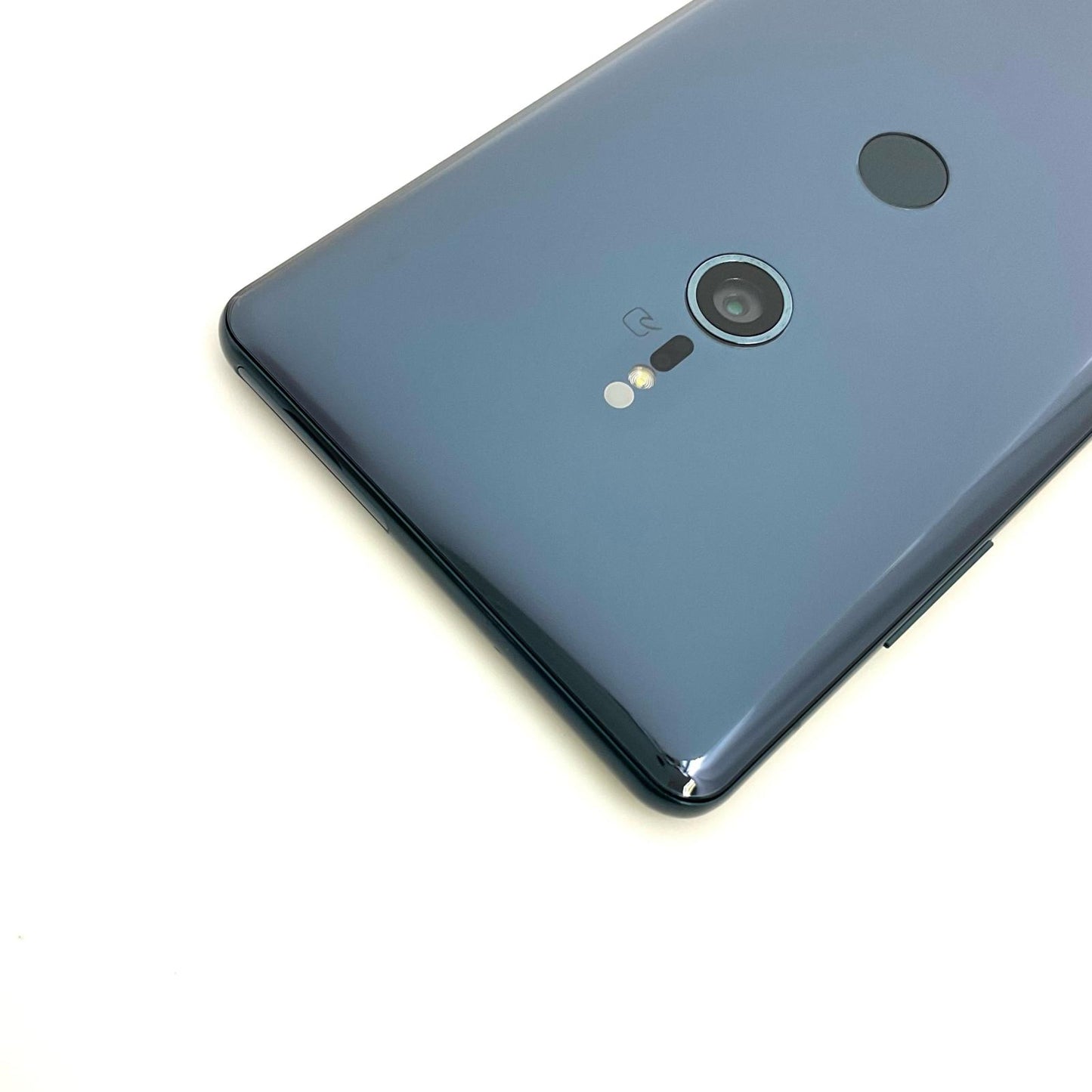 【全額返金保証】【最速発送】Sony Xperia XZ3 64GB フォレストグリーン au SOV39 白ロム 動作確認済