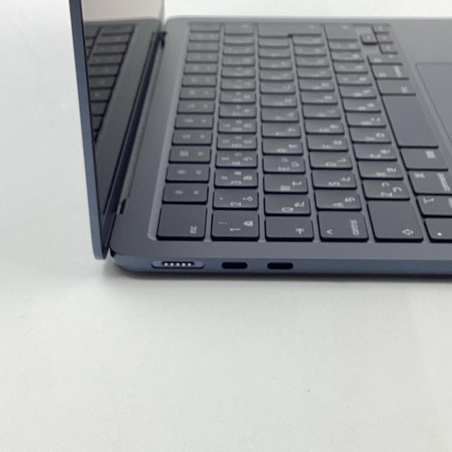 【全額返金保証】【最速発送】Apple MacBook Air 13インチ 2024 Apple M3 16GB SSD 512GB ミッドナイト 100% 超美品 動作確認済