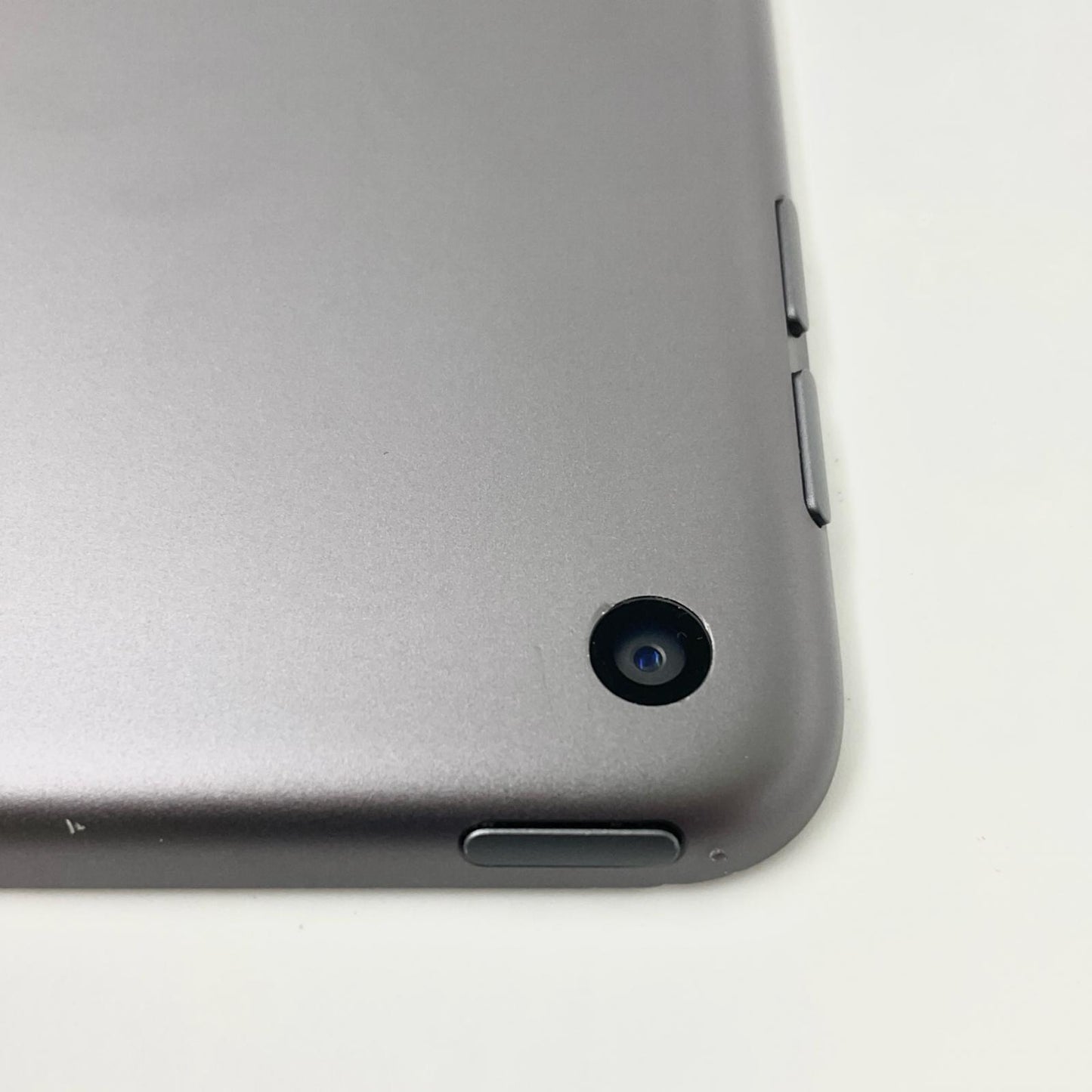 【全額返金保証】【最速発送】Apple iPad Air 10.5インチ 第3世代 256GB スペースグレイ Wi-Fi 動作確認済