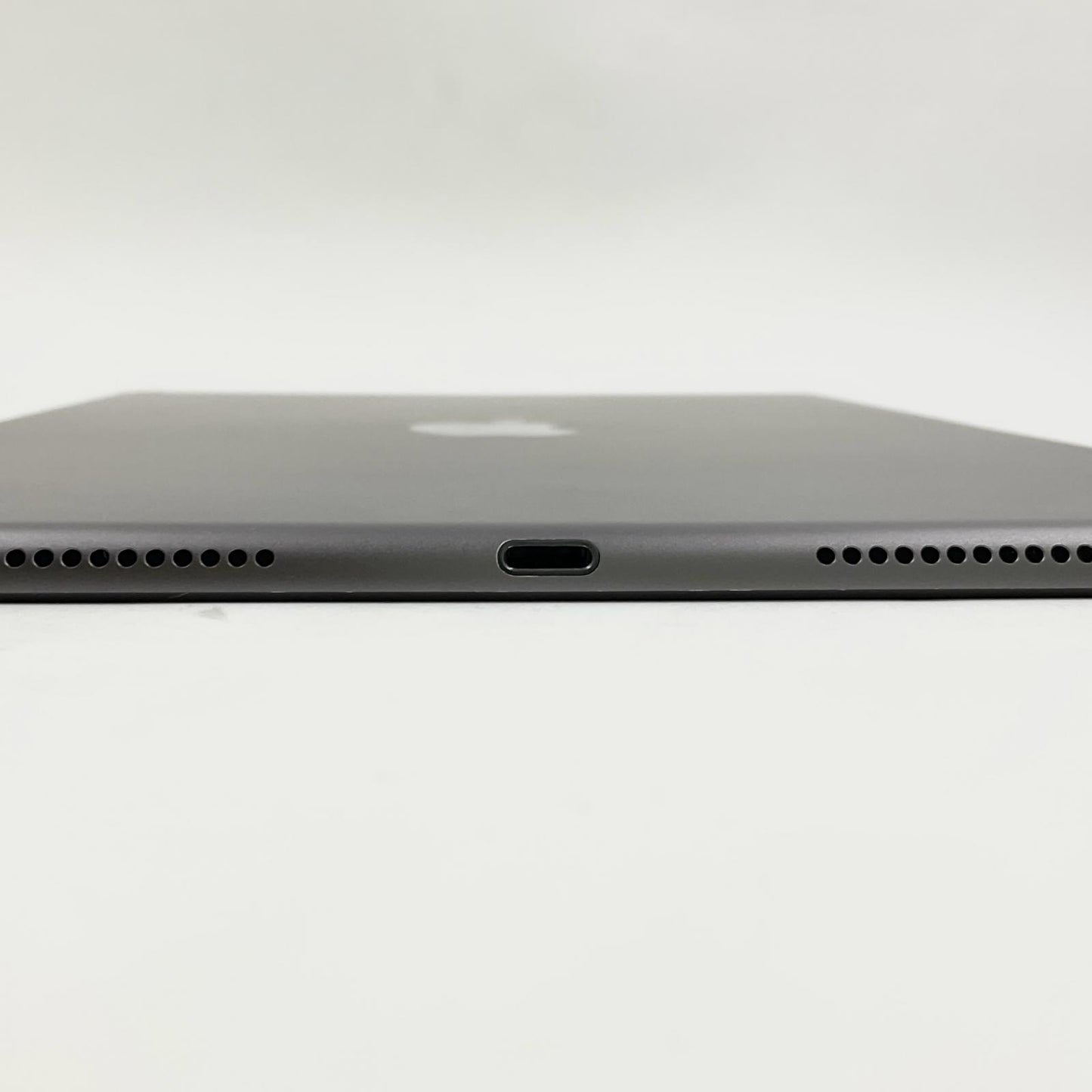 【全額返金保証】【最速発送】Apple iPad Air 10.5インチ 第3世代 256GB スペースグレイ Wi-Fi 動作確認済