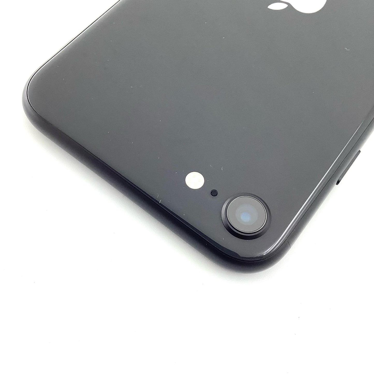 【全額返金保証】【最速発送】Apple iPhone iPhone SE（第2世代） 64GB ブラック Softbank 白ロム 動作確認済 100%