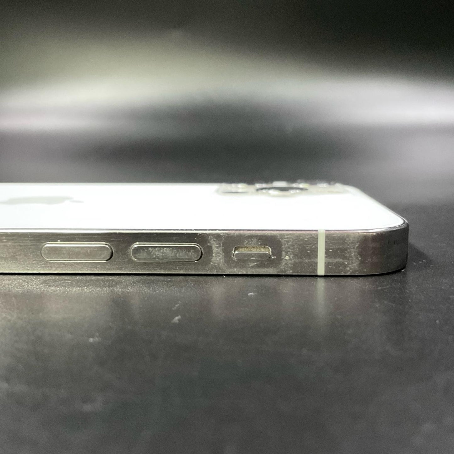 【全額返金保証】【最速発送】Apple iPhone iPhone 12 Pro 128GB シルバー au 白ロム 動作確認済 68%