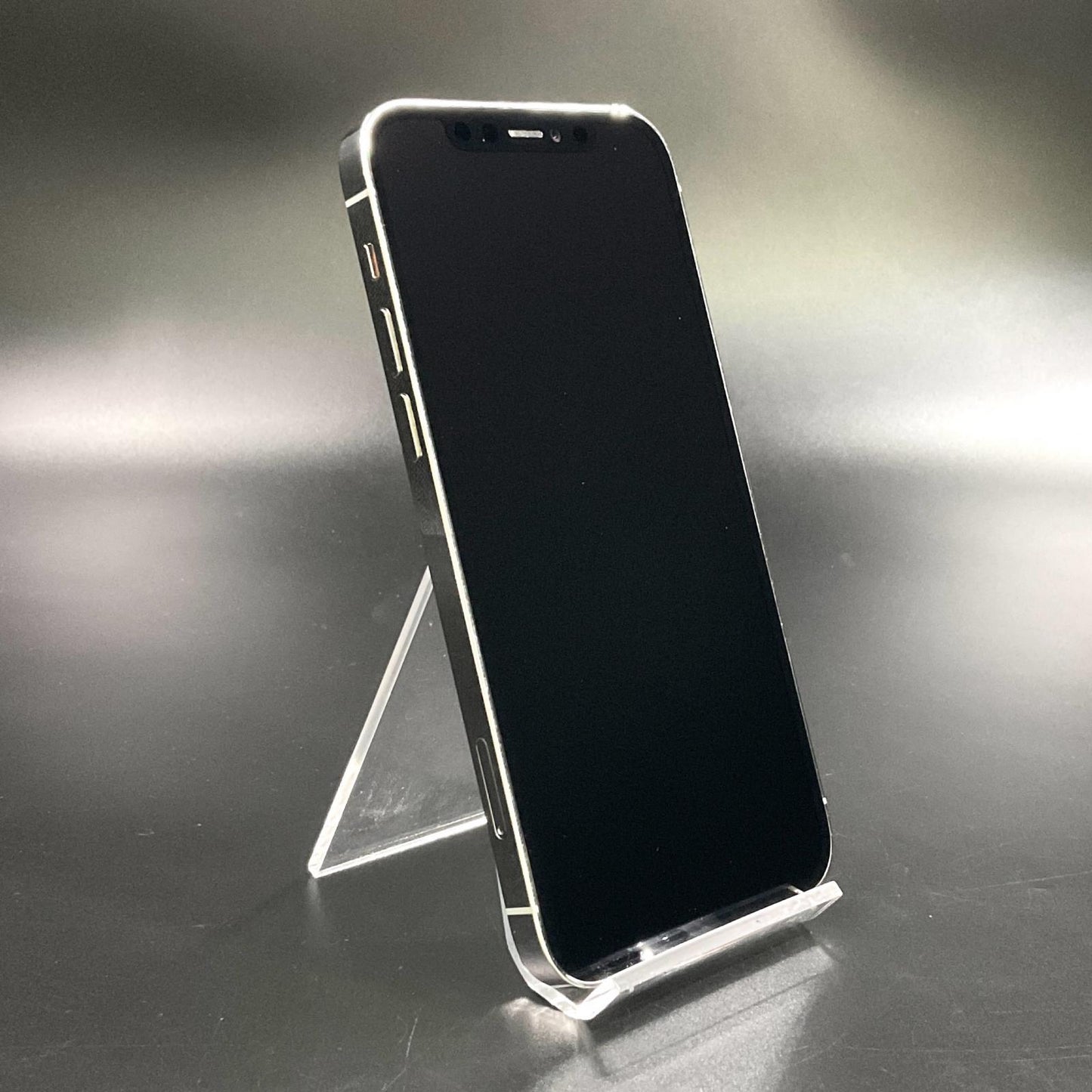 【全額返金保証】【最速発送】Apple iPhone iPhone 12 Pro 512GB シルバー docomo 白ロム 動作確認済 79%