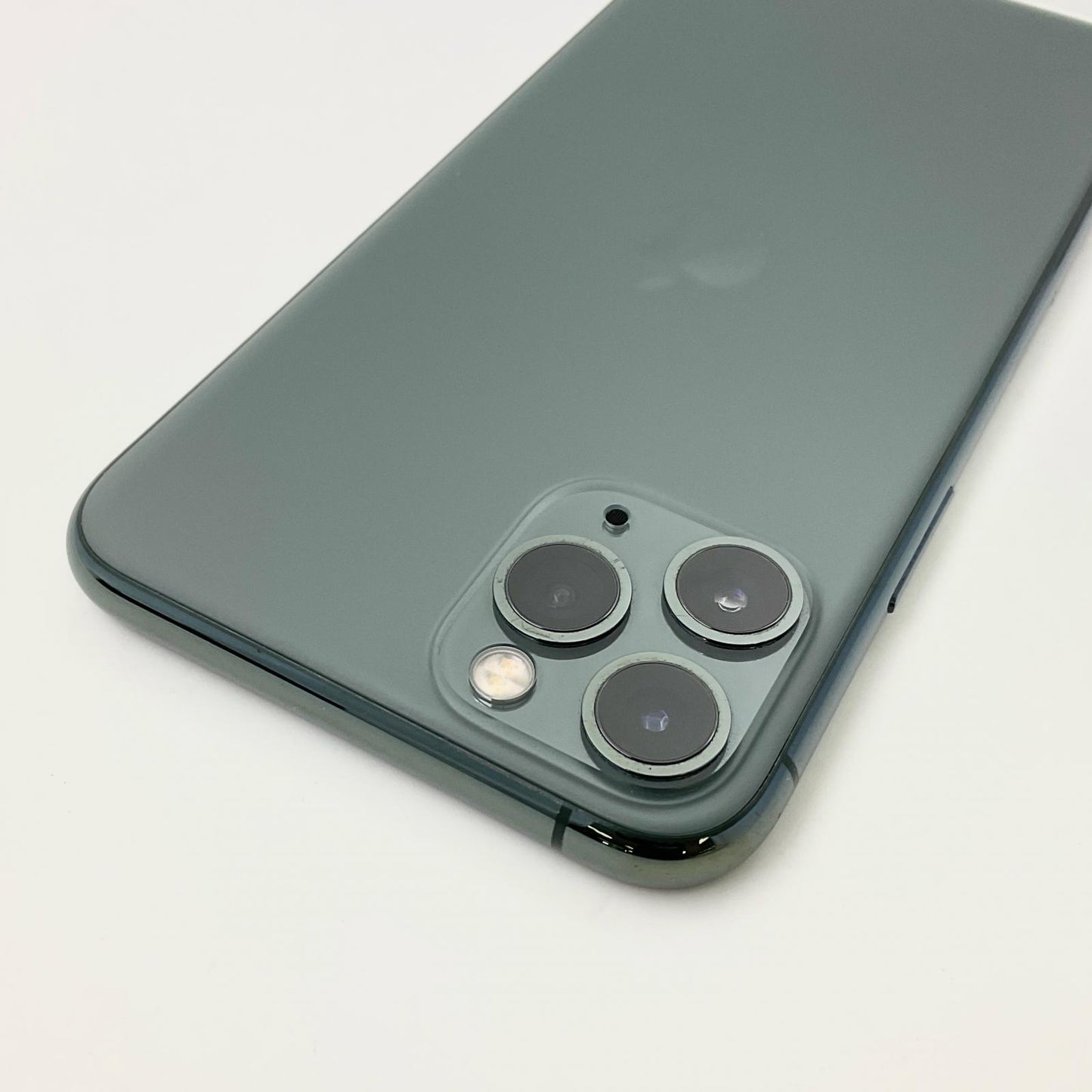 【全額返金保証】【最速発送】Apple iPhone iPhone 11 Pro 64GB ミッドナイトグリーン au 白ロム 動作確認済 93%
