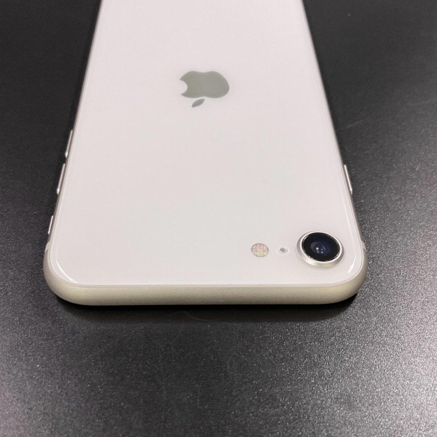 【全額返金保証】【最速発送】Apple iPhone iPhone SE（第3世代） 64GB スターライト Softbank 超美品 動作確認済 100%