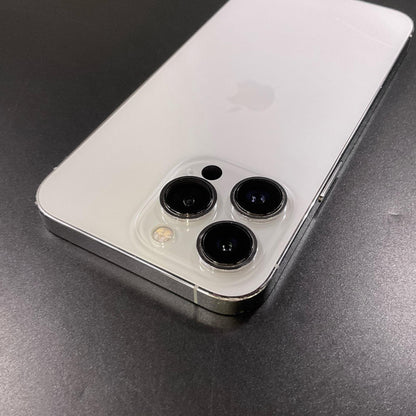 【全額返金保証】【最速発送】Apple iPhone iPhone 13 Pro 128GB シルバー au SIMフリー 白ロム 動作確認済 85%