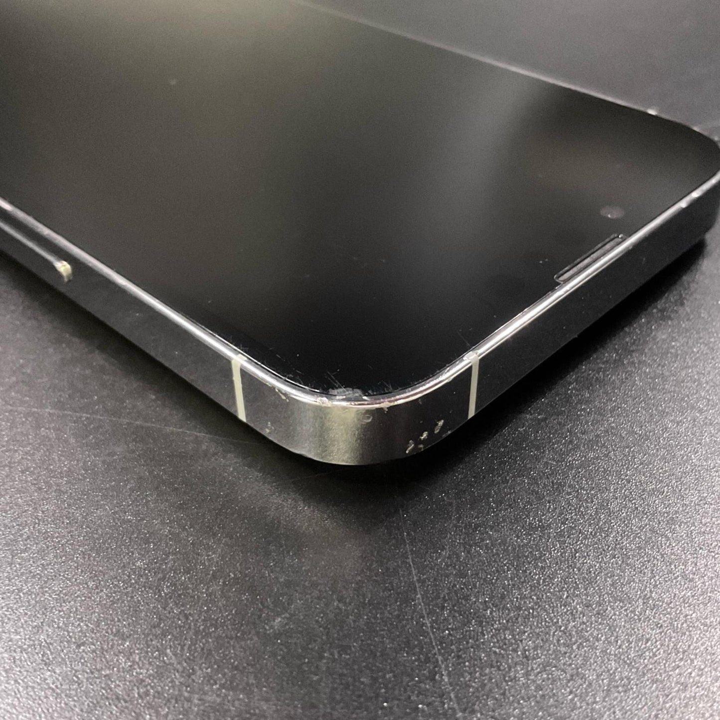 【全額返金保証】【最速発送】Apple iPhone iPhone 13 Pro 128GB シルバー au SIMフリー 白ロム 動作確認済 85%