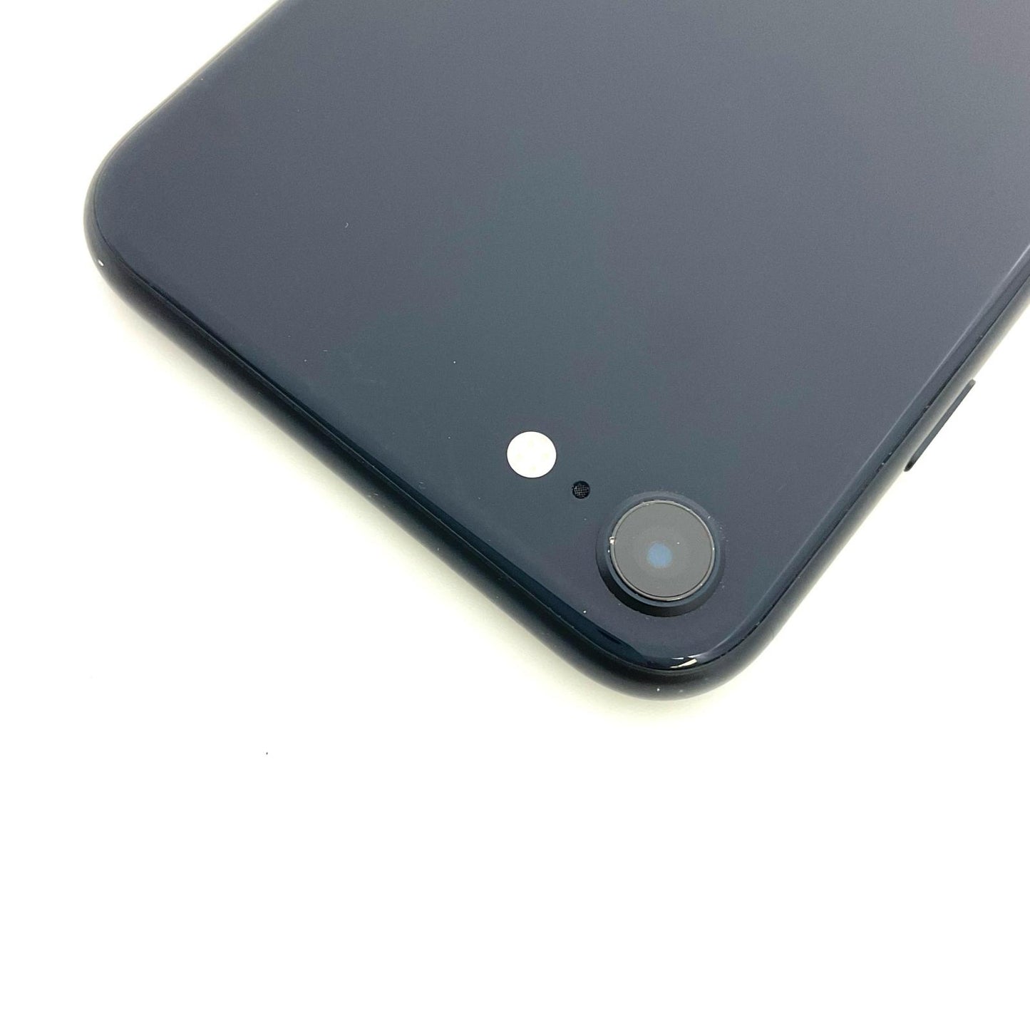 【全額返金保証】【最速発送】Apple iPhone iPhone SE（第3世代） 128GB ミッドナイト Softbank 白ロム 動作確認済 77%