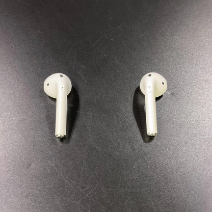 【全額返金保証】【最速発送】Apple AirPods with Charging Case 第2世代 動作確認済