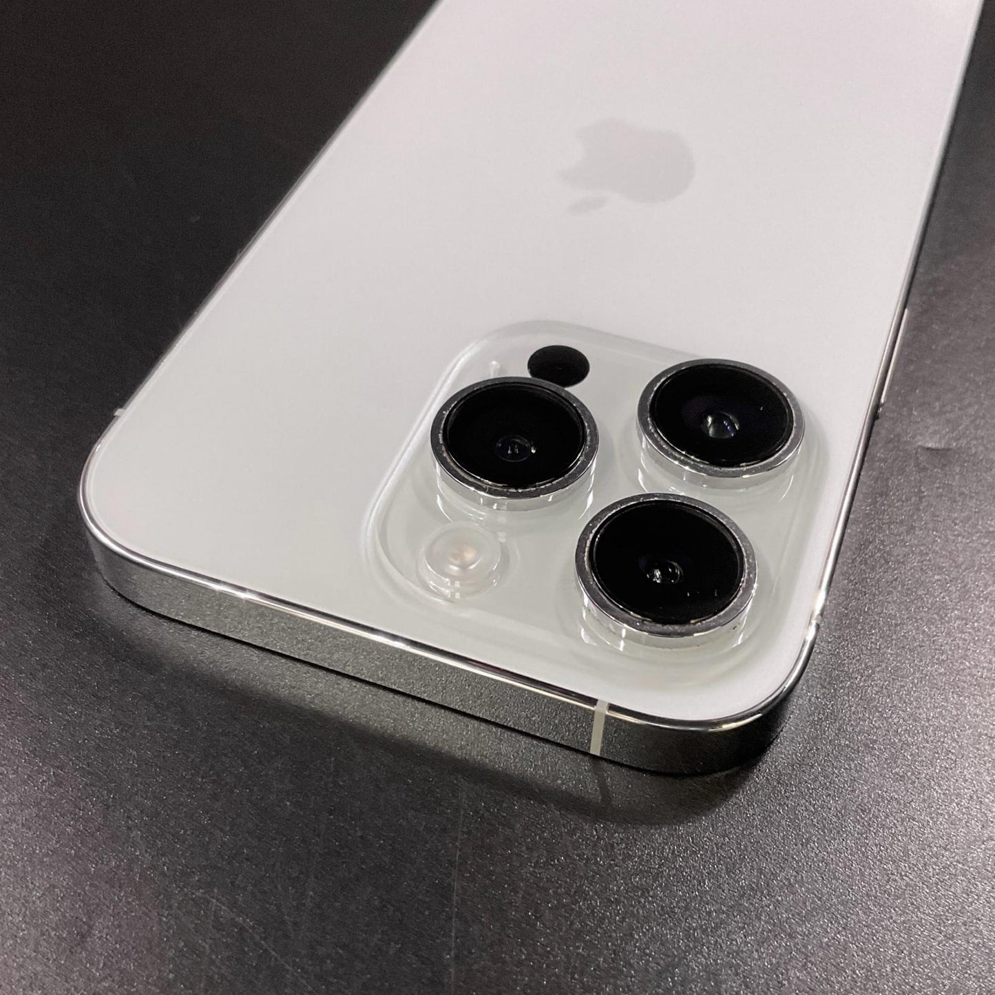 【全額返金保証】【最速発送】Apple iPhone iPhone 14 Pro 256GB シルバー SIMフリー 動作確認済 87%