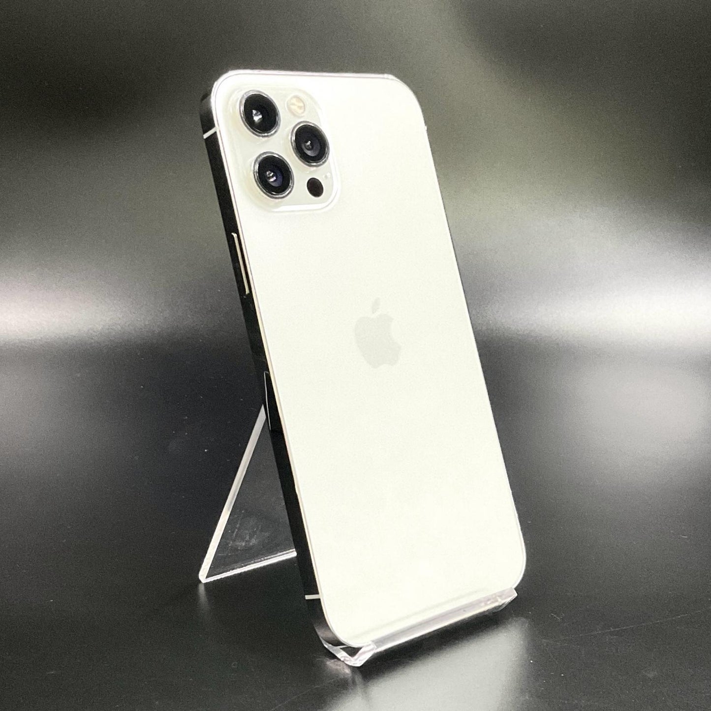 【全額返金保証】【最速発送】Apple iPhone iPhone 12 Pro Max 512GB  docomo 白ロム 動作確認済 77%