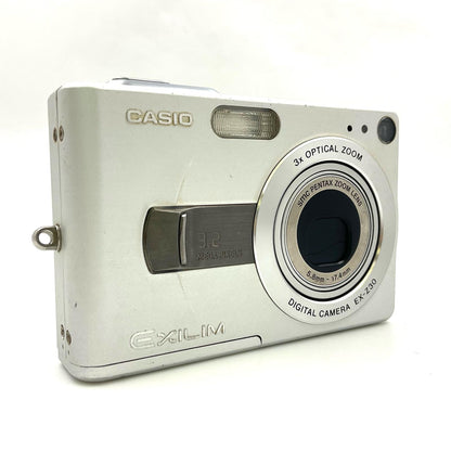 【全額返金保証】【最速発送】CASIO コンパクトデジタルカメラ EX-Z30 [シルバー] 動作確認済