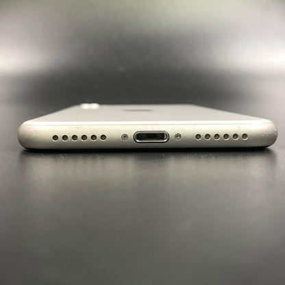 【全額返金保証】【最速発送】Apple iPhone iPhone SE（第3世代） 64GB スターライト 白ロム 動作確認済 85%