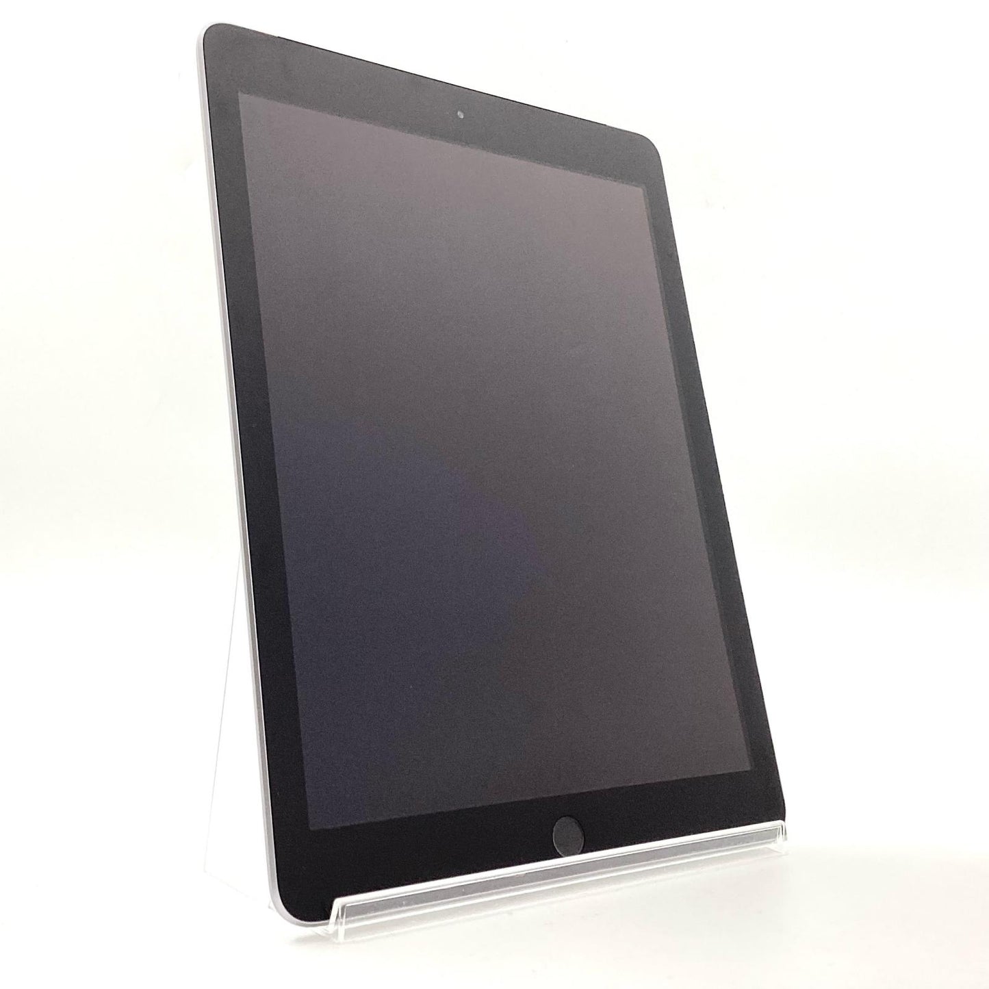 【全額返金保証】【最速発送】Apple iPad iPad 9.7インチ 第6世代 32GB スペースグレイ WiFi+Cellular docomo 白ロム 動作確認済