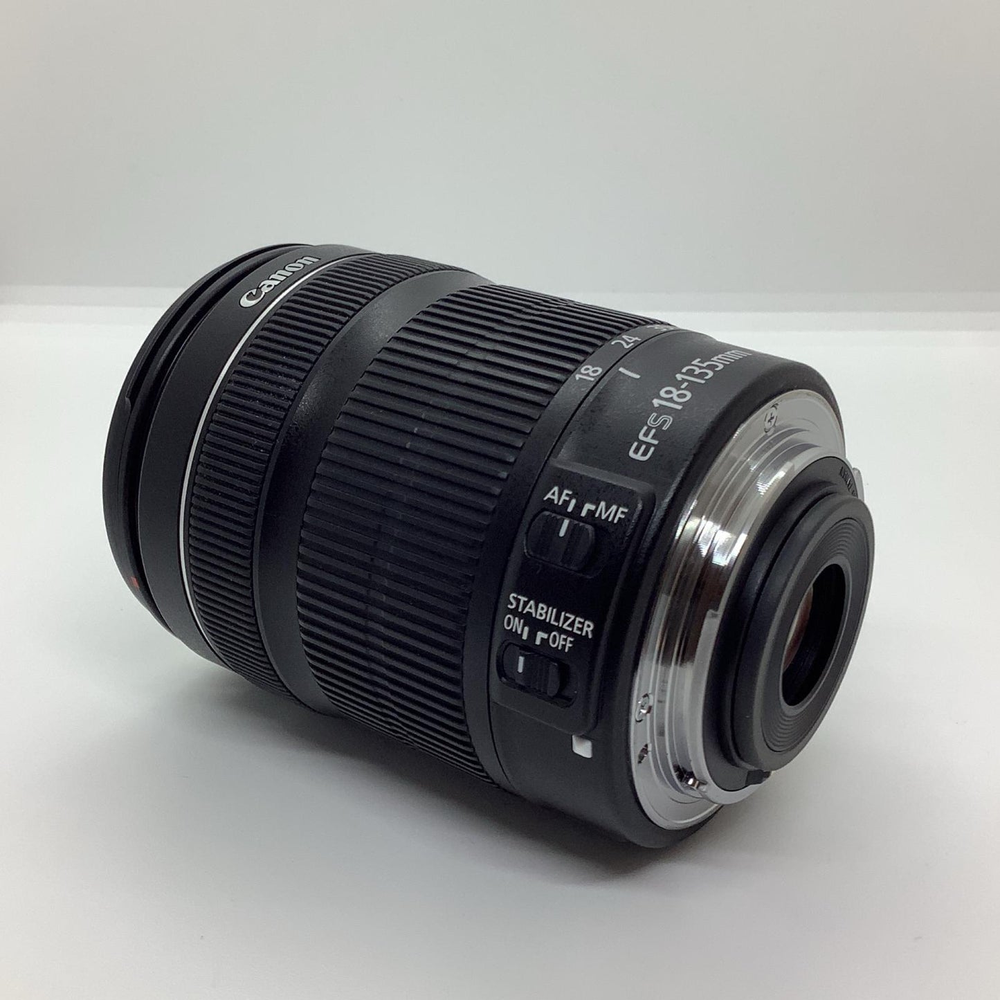 【全額返金保証】【最速発送】Canon EF-S18-135mｍ F3.5-5.6 IS STM 美品 動作確認済