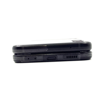 【全額返金保証】【最速発送】SAMSUNG Galaxy Z Flip3 5G 128GB ファントムブラック docomo SC-54B 動作確認済