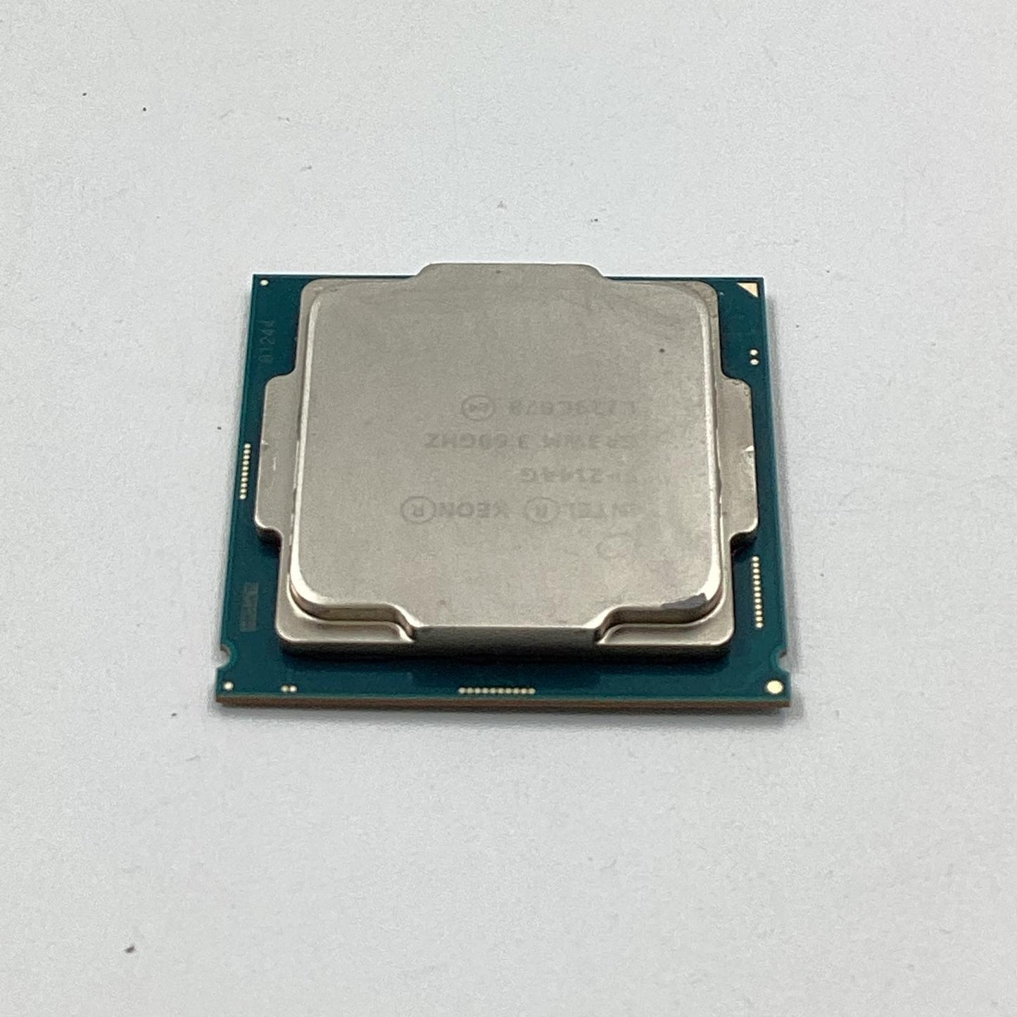 【全額返金保証】【最速発送】Intel XEON E-2144G SR3WM 3.60GHz 美品 動作確認済