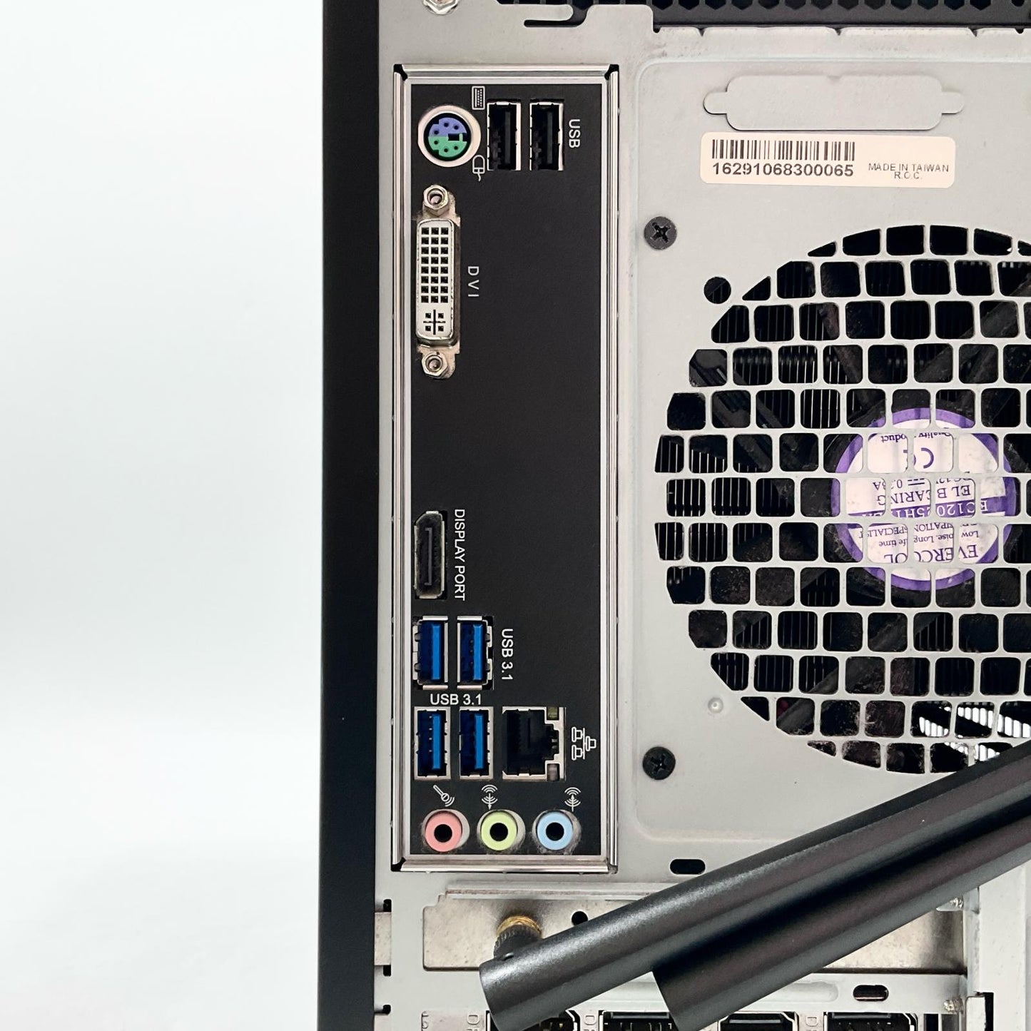 【全額返金保証】【最速発送】iiyama LEVEL ∞ ゲーミングデスクトップPC ILeDXs-M0B6-Ai5F-R0SRB intel core i5-9400F 16GB SSD 250GB HDD 1TB NVIDIA GeForce RTX 2060 動作確認済