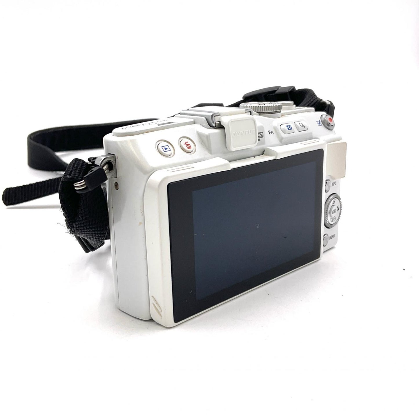 【最速発送】OLYMPUS デジタル一眼 PEN Lite E-PL6 ボディ ホワイト【難有】