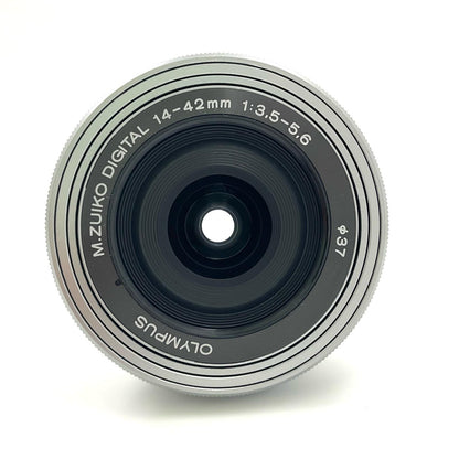 【全額返金保証】【最速発送】OLYMPUS M.ZUIKO DIGITAL ED 14-42mm F3.5-5.6 EZ [シルバー] 美品 動作確認済
