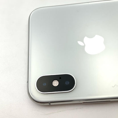 【全額返金保証】【最速発送】Apple iPhone iPhone XS 256GB シルバー au 白ロム 動作確認済 81%