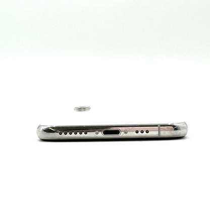 【全額返金保証】【最速発送】Apple iPhone iPhone XS 256GB シルバー au 白ロム 動作確認済 81%
