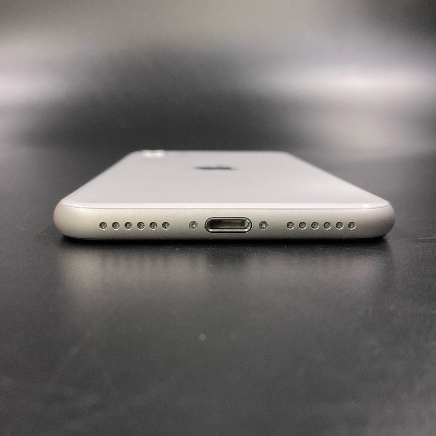 【全額返金保証】【最速発送】Apple iPhone iPhone SE（第3世代） 128GB スターライト 楽天モバイル 白ロム 動作確認済 82%