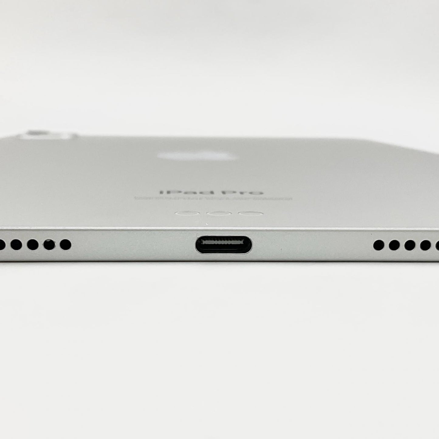 【全額返金保証】【最速発送】Apple iPad Pro M4 11インチ 256GB シルバー Wi-Fi 美品 動作確認済