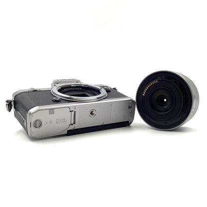 【全額返金保証】【最速発送】Nikon デジタル一眼 Z fc 16-50 VR レンズキット シルバー 美品 動作確認済