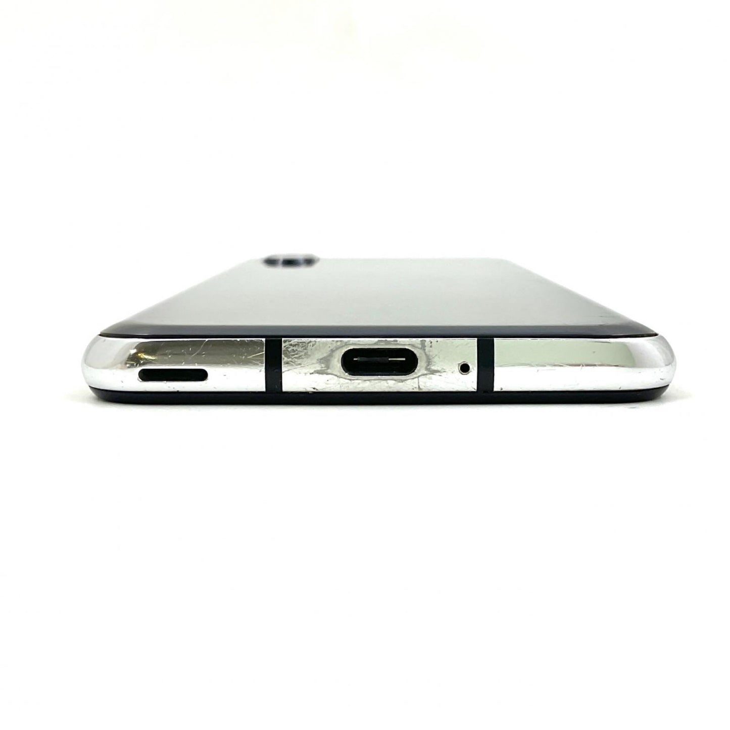 【最速発送】SHARP AQUOS R2 64GB プレミアムブラック au SIMフリー SHV42 白ロム【難有】