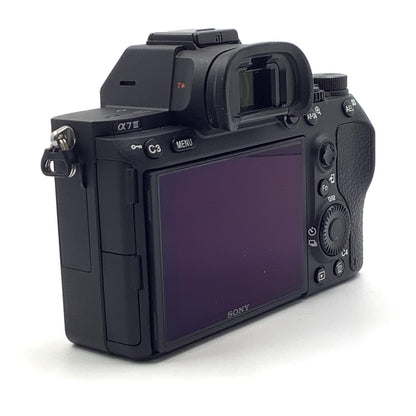 【全額返金保証】【最速発送】Sony デジタル一眼 α7 III ILCE-7M3 ボディ ブラック 動作確認済