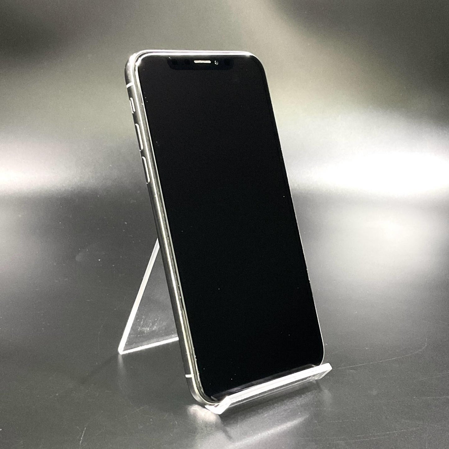 【全額返金保証】【最速発送】Apple iPhone iPhone X 64GB シルバー docomo 白ロム 動作確認済 80%