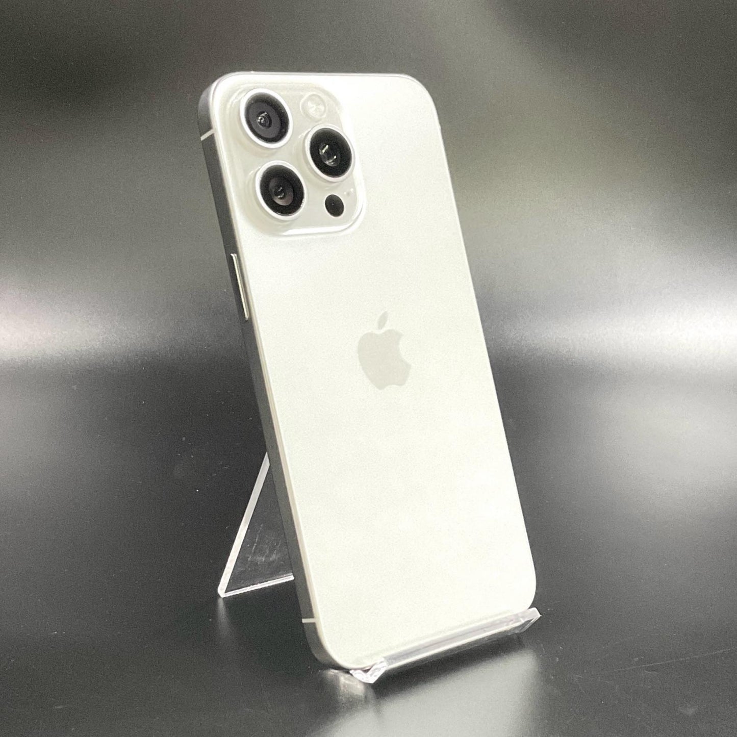 【全額返金保証】【最速発送】Apple iPhone iPhone 15 Pro Max 512GB ホワイトチタニウム SIMフリー 美品 動作確認済 90%