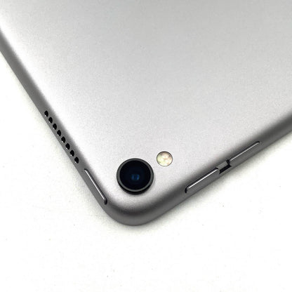 【最速発送】Apple iPad Pro 10.5インチ 256GB スペースグレイ Wi-Fi【難有】