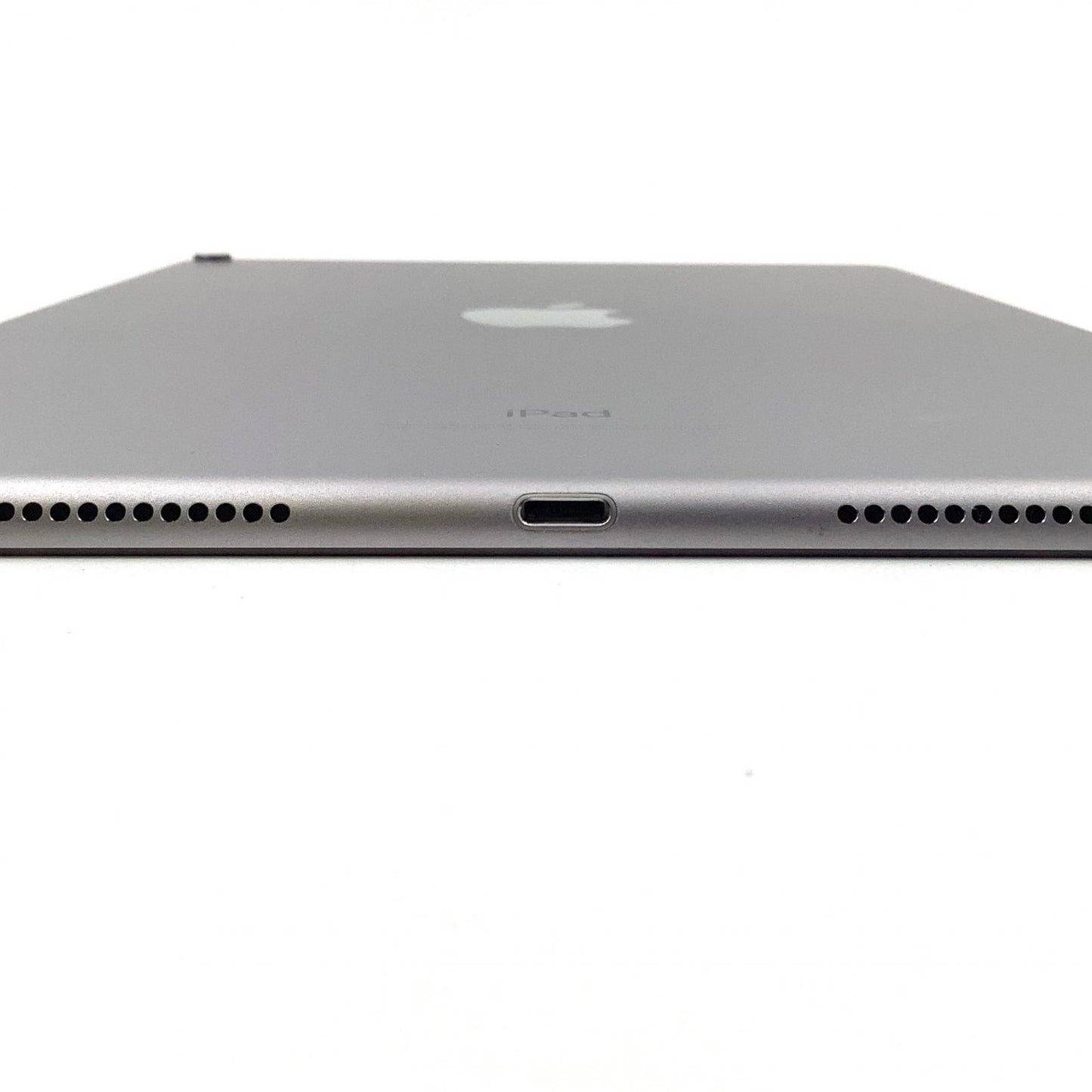【最速発送】Apple iPad Pro 10.5インチ 256GB スペースグレイ Wi-Fi【難有】