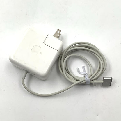 【全額返金保証】【最速発送】Apple MacBook Air 13インチ 2013 1.3 GHz Intel Core i5 4GB SSD 128GB シルバー 動作確認済