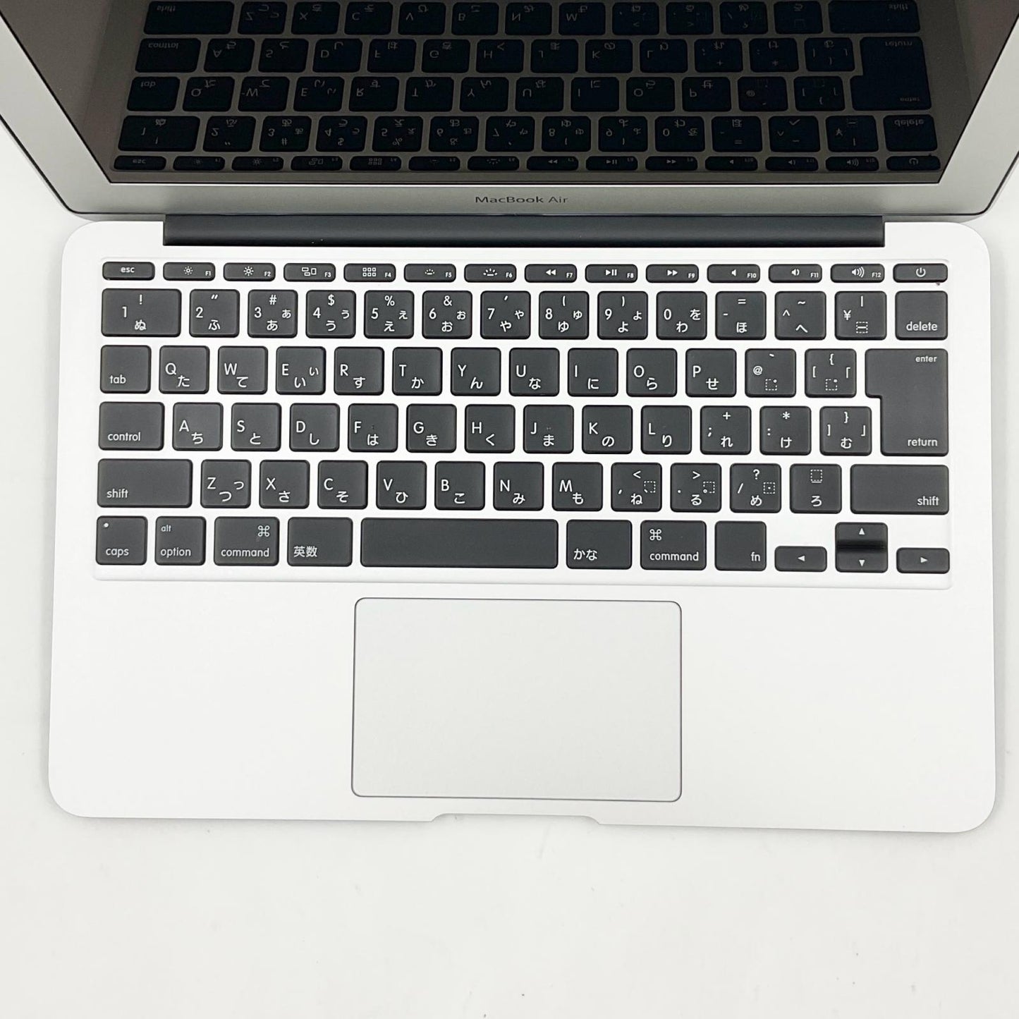 【全額返金保証】【最速発送】Apple MacBook Air 11.6インチ 2015 2.2 GHz デュアルコア Intel Core i7 8GB SSD 256GB シルバー 89.4% 動作確認済