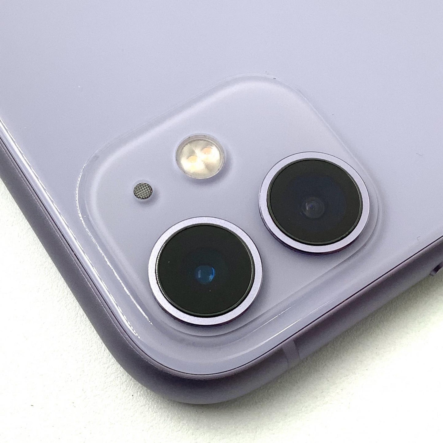 【全額返金保証】【最速発送】Apple iPhone iPhone 11 64GB パープル au 白ロム 動作確認済 83%