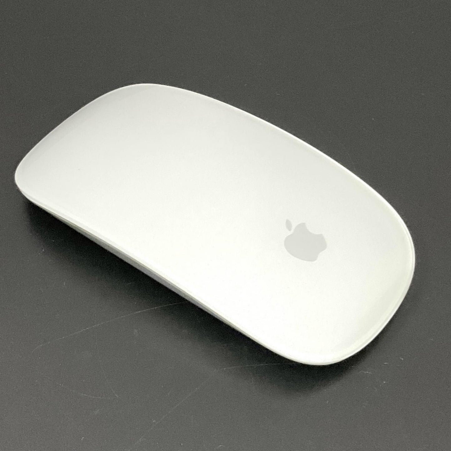 【全額返金保証】【最速発送】Apple Magic Mouse 2 MLA02J/A 美品 動作確認済