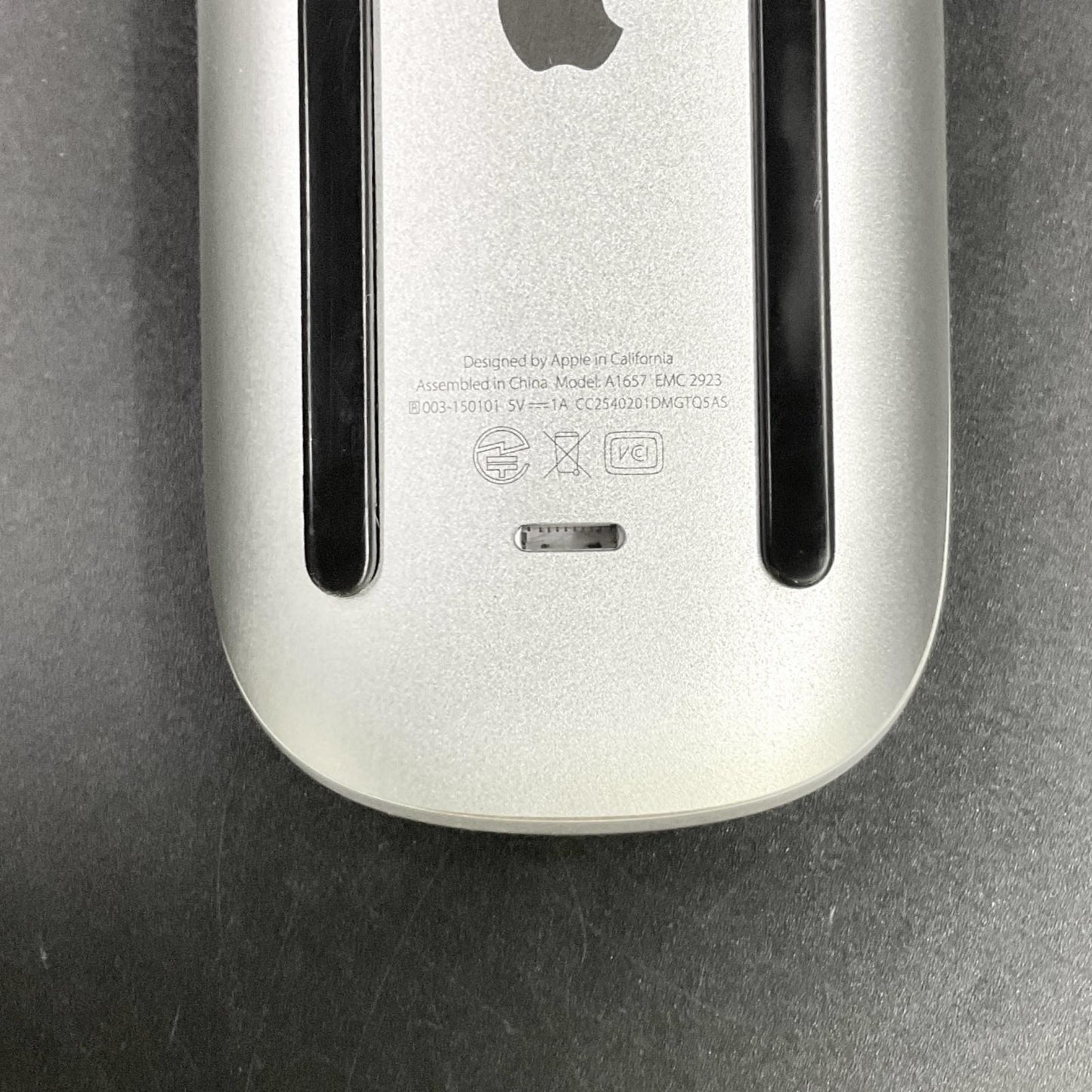 【全額返金保証】【最速発送】Apple Magic Mouse 2 MLA02J/A 美品 動作確認済
