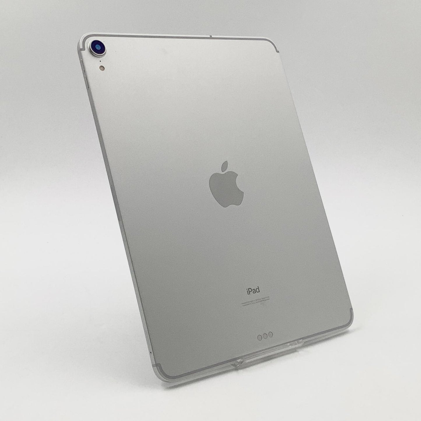 【全額返金保証】【最速発送】Apple iPad Pro 11インチ 第1世代 64GB シルバー WiFi+Cellular docomo 白ロム 動作確認済