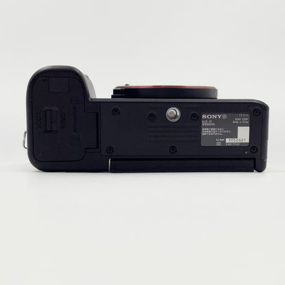 【全額返金保証】【最速発送】Sony デジタル一眼 α7C ILCE-7C ボディ ブラック 美品 動作確認済