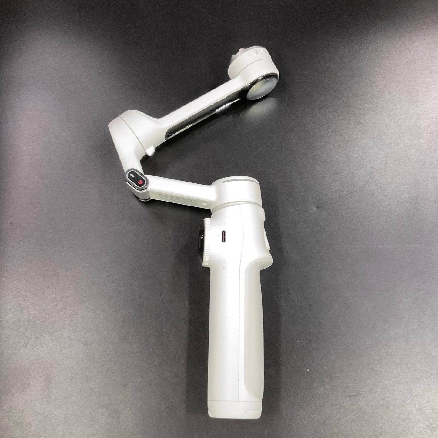 【全額返金保証】【最速発送】Insta360 Flow 2 Pro Standard Bundle CINSABQB/Flow201 [ホワイト] 動作確認済