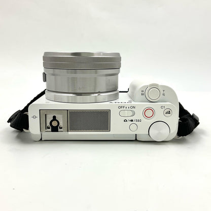 【全額返金保証】【最速発送】Sony デジタル一眼 VLOGCAM ZV-E10Y ダブルズームレンズキット [ホワイト] 動作確認済