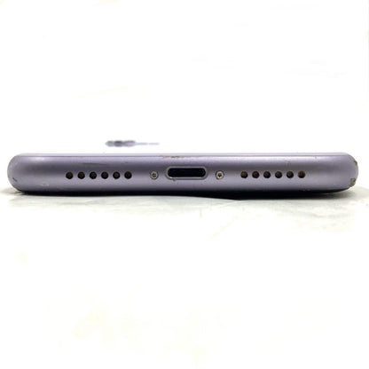 【全額返金保証】【最速発送】Apple iPhone iPhone 11 64GB パープル Softbank 白ロム 動作確認済 79%