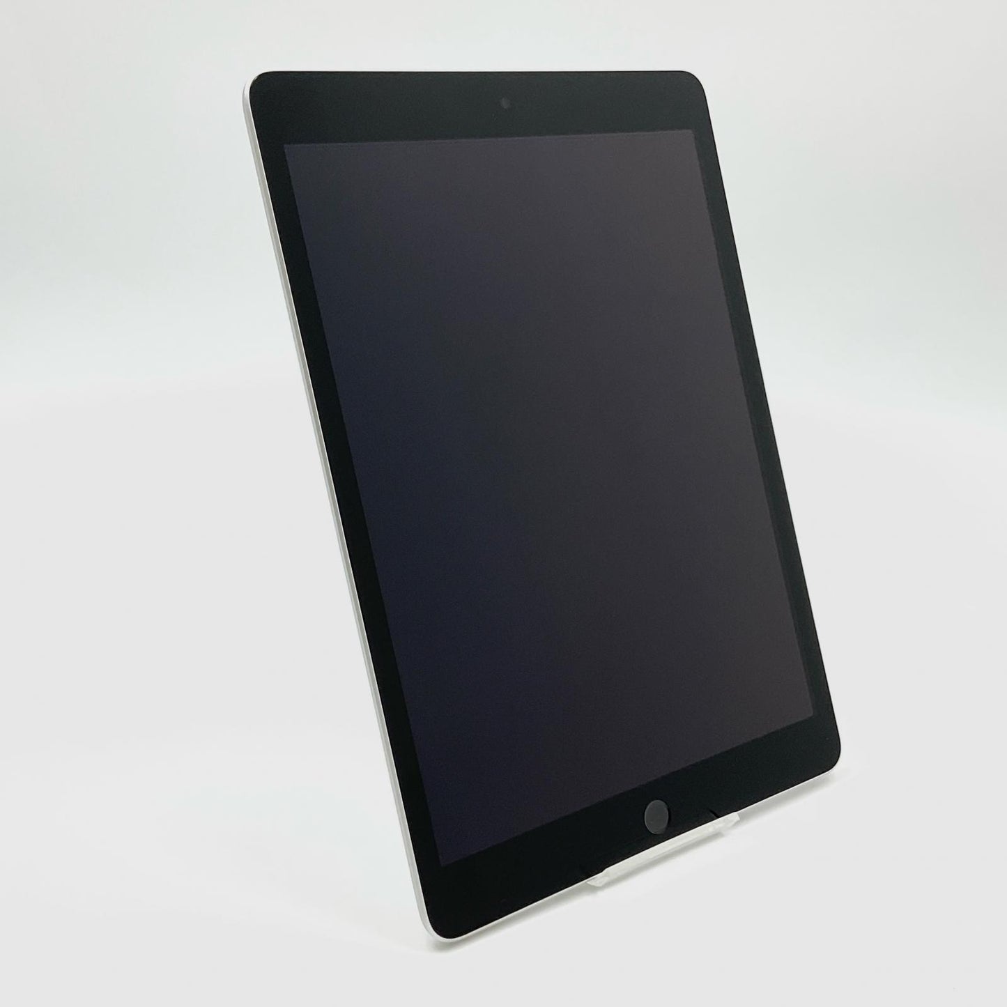 【全額返金保証】【最速発送】Apple iPad iPad 10.2インチ 第9世代 64GB シルバー Wi-Fi 動作確認済